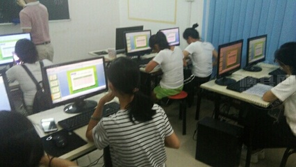 橫縣電腦培訓(xùn)班 開(kāi)啟電腦動(dòng)畫設(shè)計(jì)職業(yè)新篇章